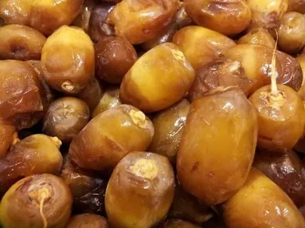تصویر 1 از خرما کبکاب عسلی خوش‌ طعم با کیفیت درجه‌ یک